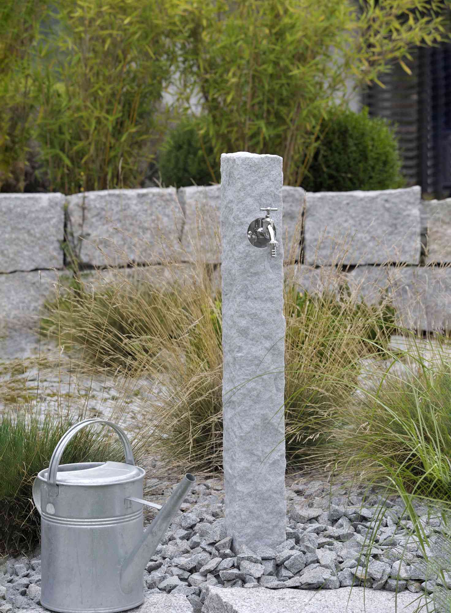 Colonne à eau de jardin NATURA